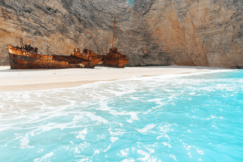 Zakynthos: West Coast Boat Tour with Turtle Spotting