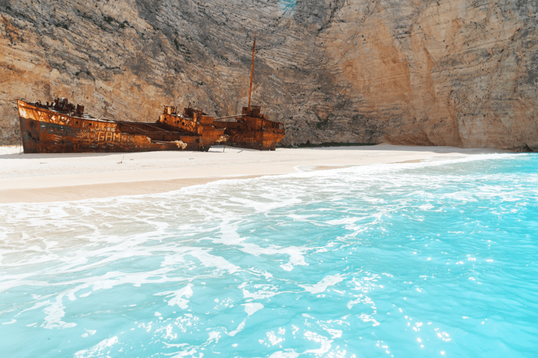 Zakynthos: West Coast Boat Tour with Turtle Spotting