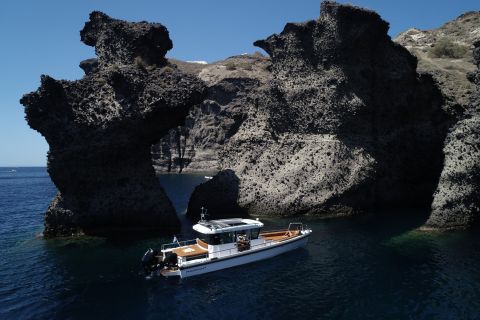 Santorini: Private Caldera Cruise