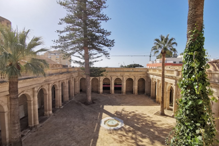 Andalusië: toegang tot de kathedraal van Almeria met rondleiding