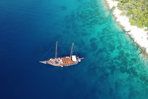 Au départ d&#039;Athènes : Croisière d&#039;une journée à Égine, Agistri et Metopi avec déjeuner