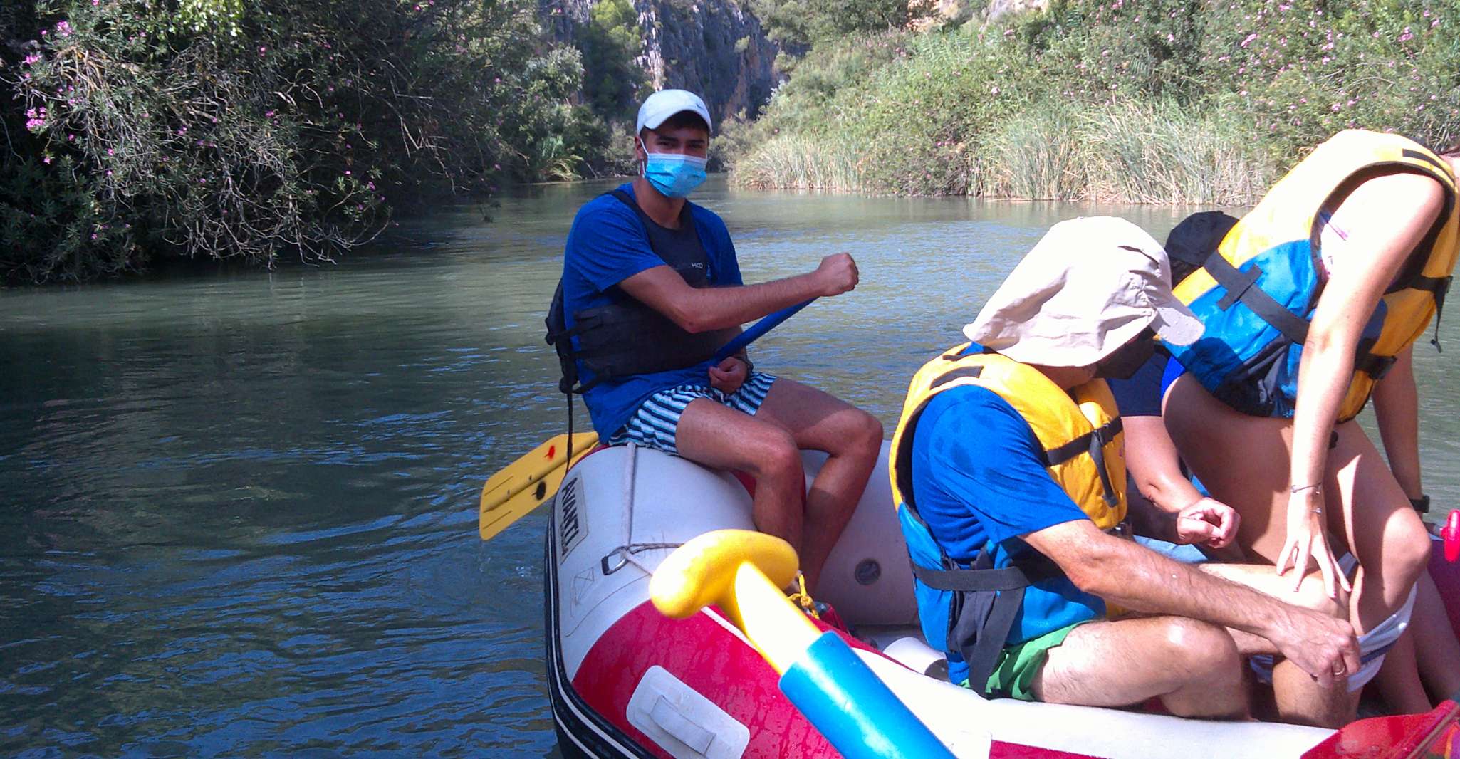 Calasparra, Almadenes Rafting Day Trip & Monigotes Caves - Housity