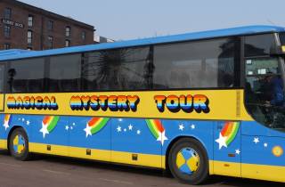 Liverpool: Beatles-Magical-Mystery-Bustour