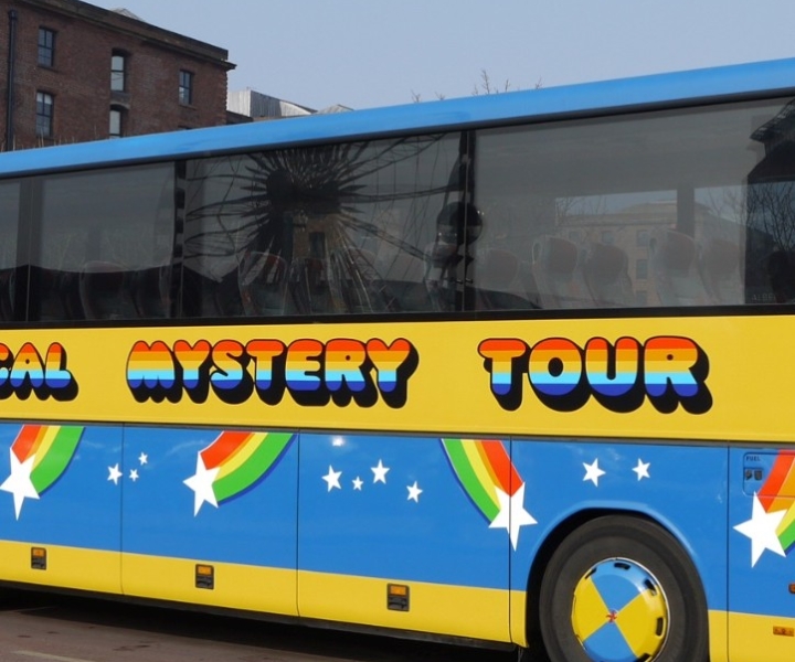 Liverpool: Wycieczka autobusowa Beatles Magical Mystery Tour