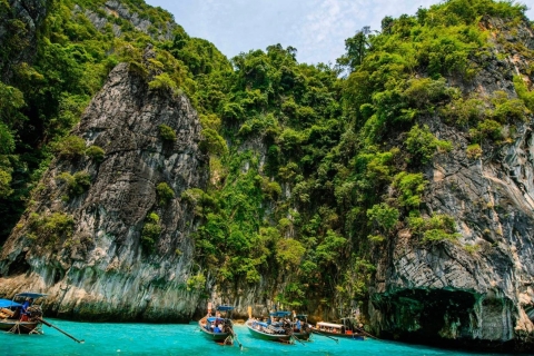 Phuket: Dagtrip Phi Phi eilanden en Maya Bay met lunchPhuket: dagtour naar Phi Phi-eilanden en Maya Bay met lunch