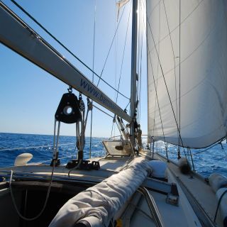 La Spezia: Full-Day Cinque Terre Sailing Tour