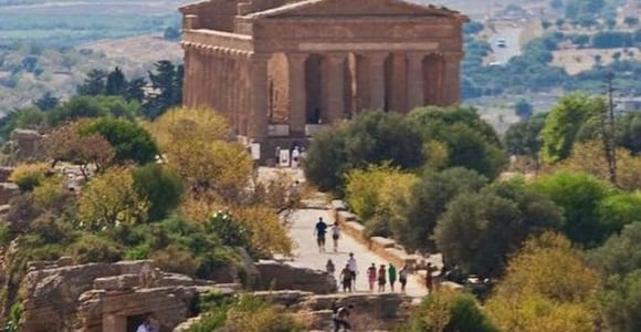 Von Catania oder Taormina: Agrigento und Piazza Armerina Tour