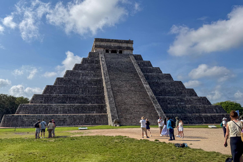 Playa del Carmen: Chichen Itza, Valladolid, Cenote & Buffet
