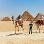 Il Cairo: tour delle piramidi, Saqqara e Menfi con pranzo