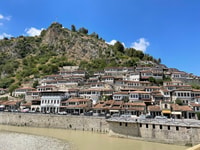 Tirana, 4-tägige albanische Kulturerbe Highlights Reise - Hizvo