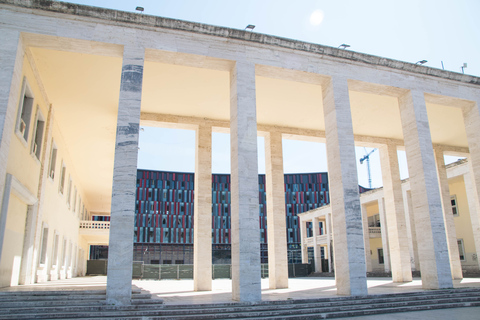 Tirana: visite historique communiste avec cuisine de rue