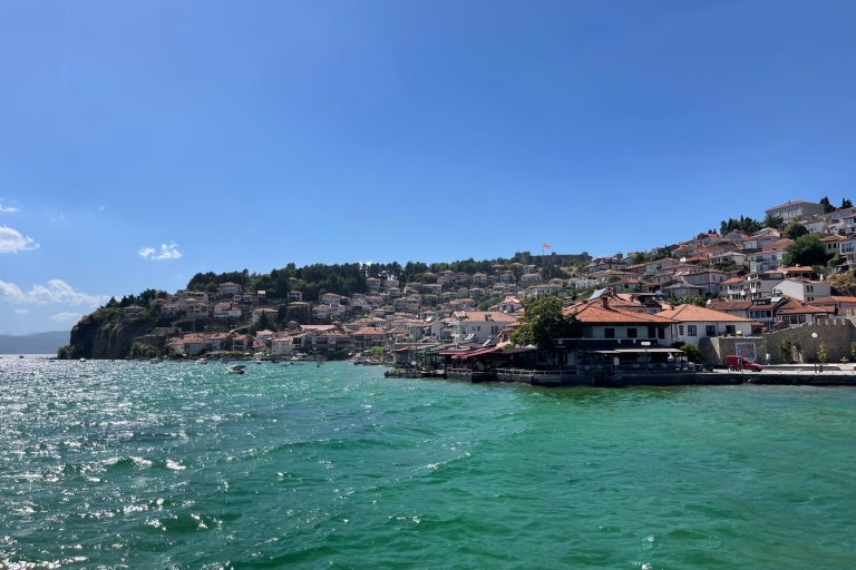 Tirana: dagtrip naar het meer en de stad Ohrid