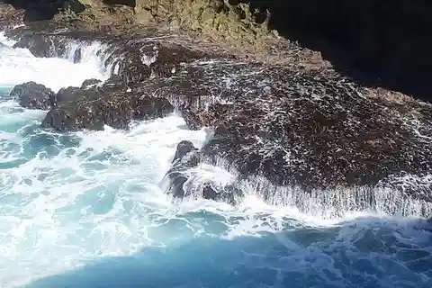 Cave Hopping Tour