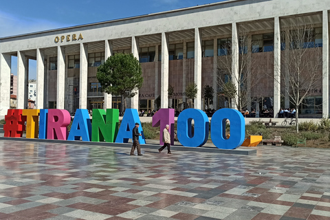 Tirana: Prywatny transfer z miasta na lotnisko w TiranieTirana City na lotnisko w Tiranie - Transfer