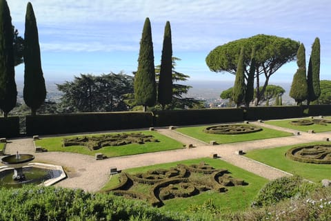 Rome: Papal Summer Residence Half-Day Trip