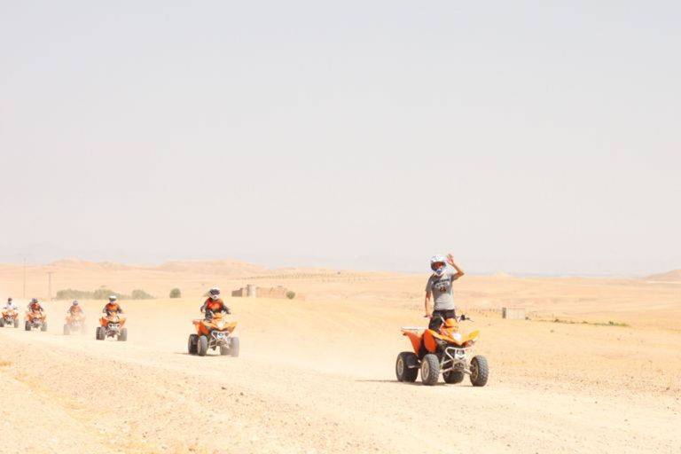 Marrakech: balade à dos de chameau dans le désert d'Agafay et excursion en VTT