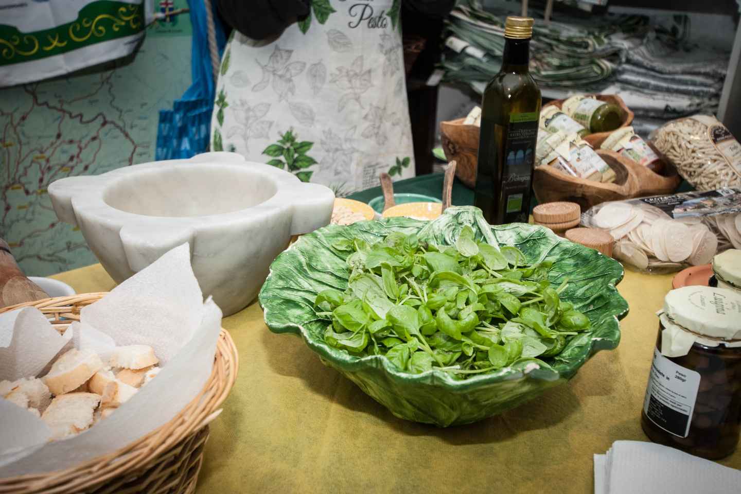 things to do in levanto italy | learn how to make your own homemade pesto