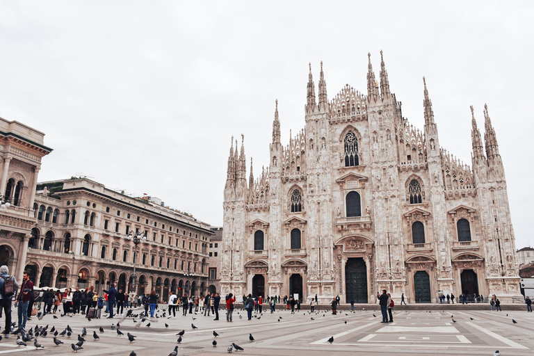 Milano: tour privato delle attrazioni della città con il Duomo di Milano