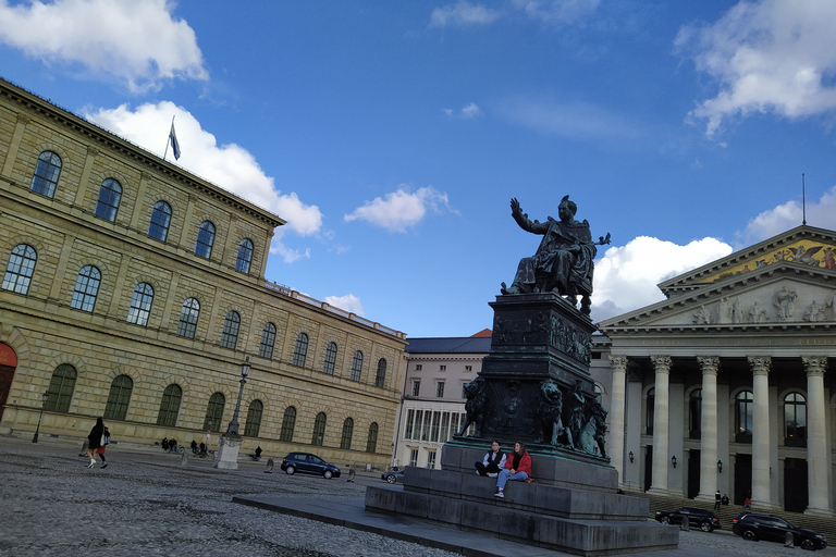 Munich Residenz: Private Tour with Artist Paul RiedelPrivate 2 hour tour