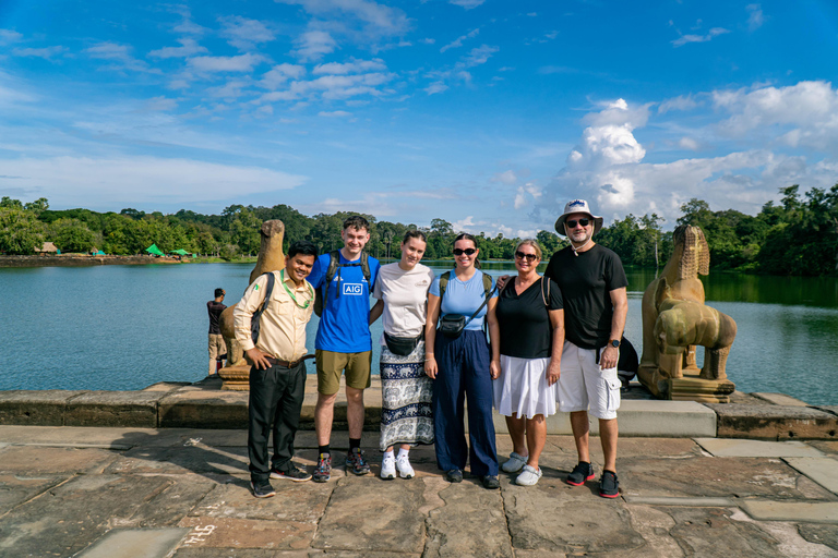 Siem Reap: Angkor Wat Sunset Full-Day Tour Include Lunch Vespa Option + English Guide