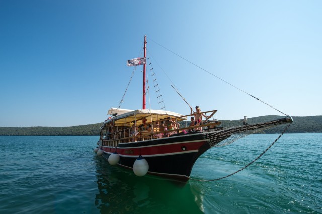 Visit From Poreč Boat Day Trip to Rovinj with Fish Lunch in Poreč, Croatia
