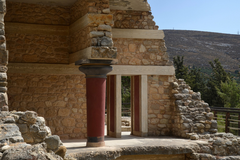 Creta: excursión de un día a la meseta de Lasithi y al palacio de KnossosRecogida en Elounda, Agios Nikolaos, Istron