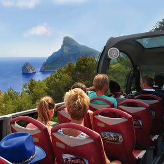 Formentor: Xperience Cabrio Bus and Boat Tour from the North