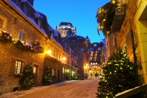 Quebec: visita guiada a pie por la ciudad vieja en inviernoTour en grupo en inglés