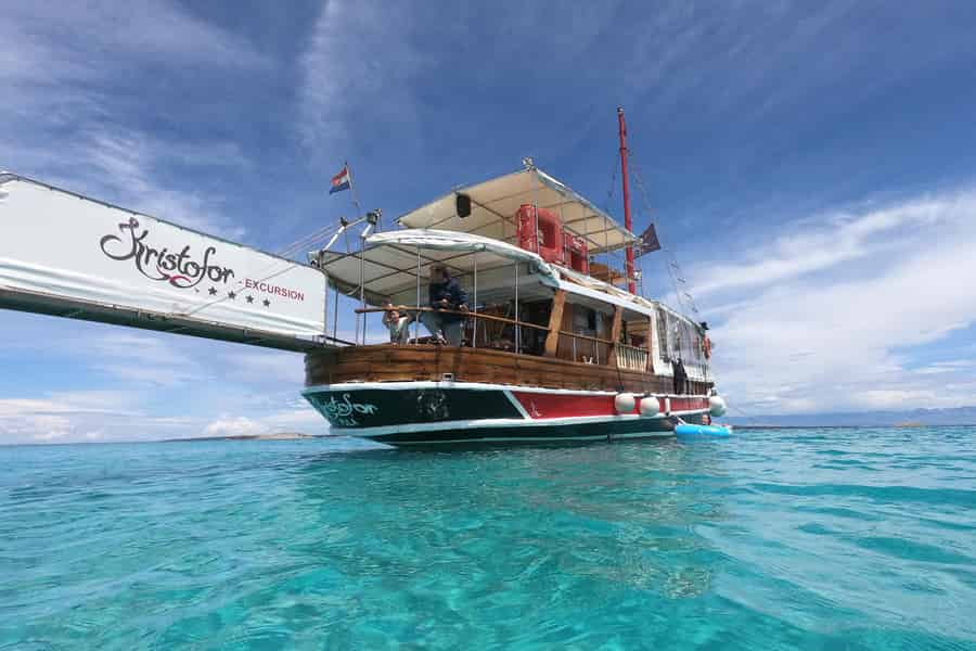 Poreč: Abendlicher Bootsausflug zur Entdeckung von Delfinen. Foto: GetYourGuide Poreč: Abendlicher Bootsausflug zur Entdeckung von Delfinen. Foto: GetYourGuide