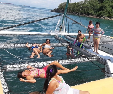 Panama City: All-Inclusive Catamaran Cruise to Taboga Island