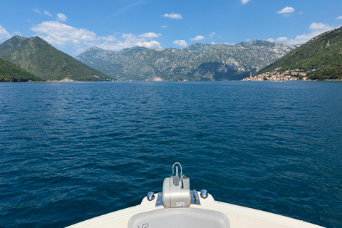 Kotor: Boka Bay Speedboat Tour with Breakfast & Lunch