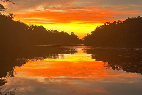 Experience the Amazon with Indigenous people (near Leticia) Live with indigenous people in the Amazon (1 Day)