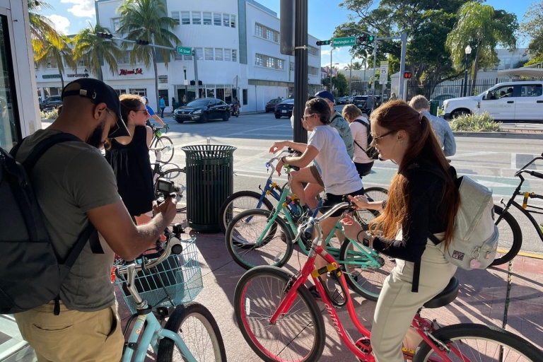 Miami: recorrido en bicicleta por la arquitectura y la cultura de South BeachTour Compartido