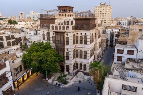 Jeddah: Old City Half-Day Walking Tour with Hotel Pickup