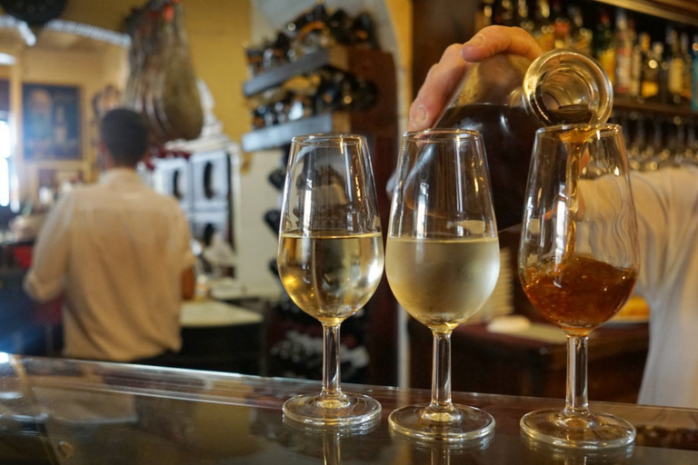 Séville : Visite pied à Tapas avec spectacle traditionnel de Flamenco