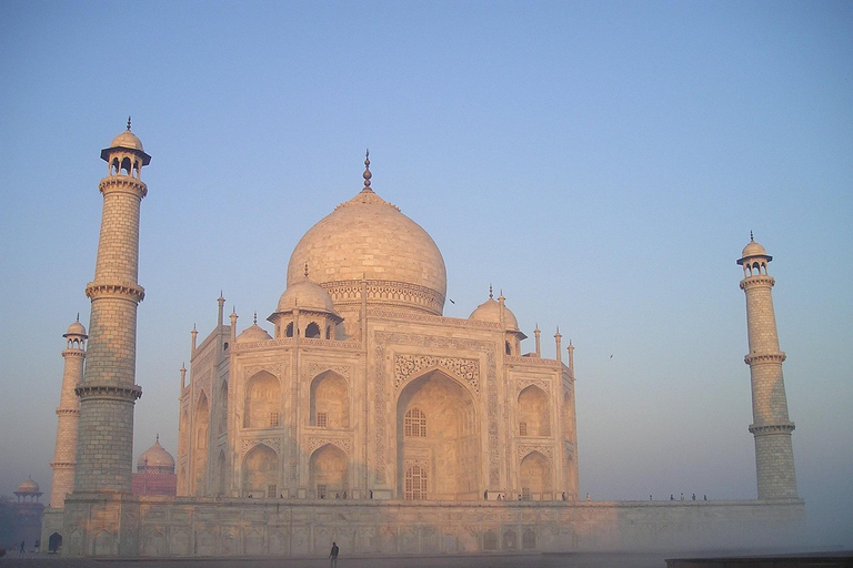 Från Delhi: Taj Mahal &amp; Agra privat dagsutflykt med transfer