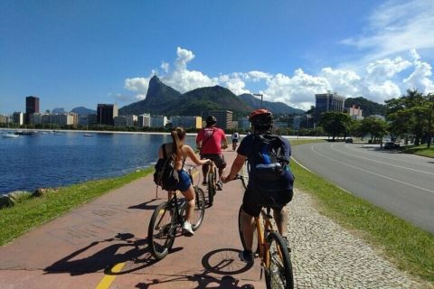 Río: Recorrido en bicicleta: Botafogo, Playa de Flamengo y Centro de la ciudad