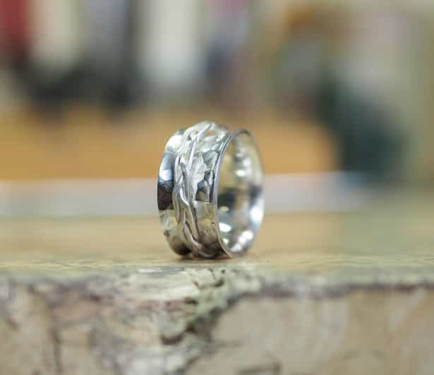 Making Spinner Rings Make your own Spinner Ring | GetYourGuide