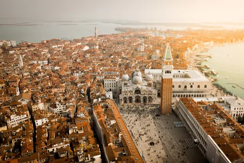 From Milan: Full-Day Private Driving Tour of Venice