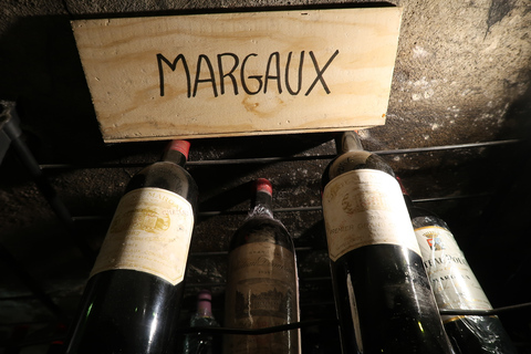 Bordeaux: Vintage Wine Tasting with Charcuterie Board