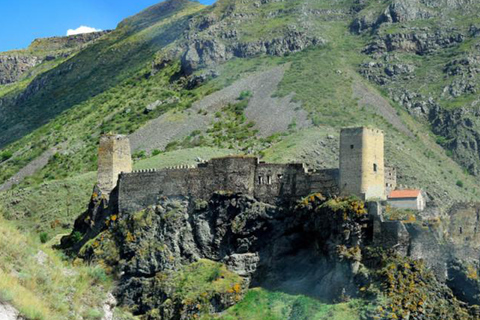 Vardzia and Beyond: Full-Day Historical Tour from Kutaisi