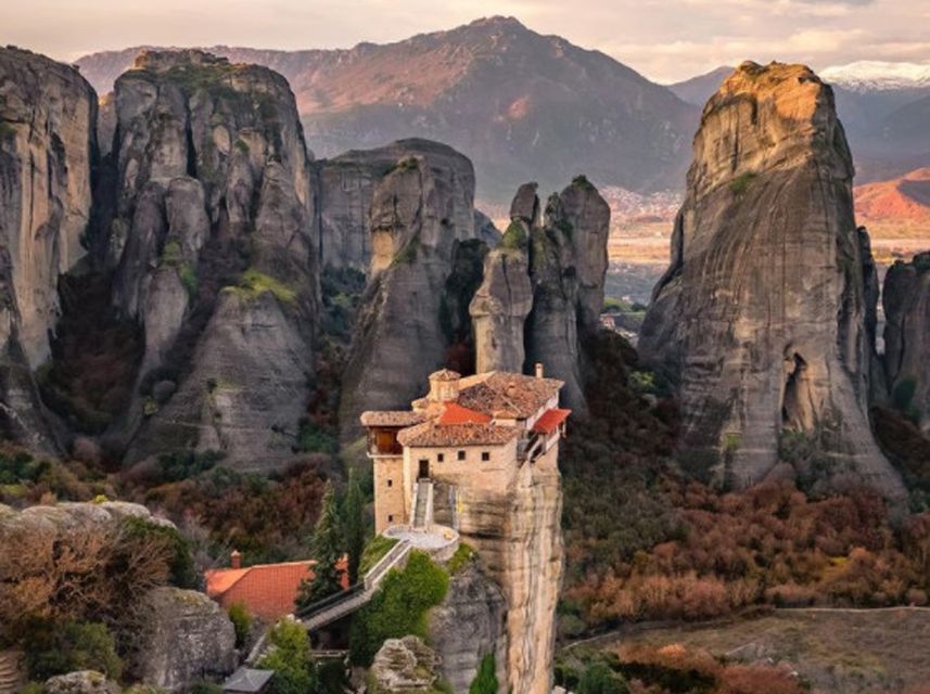  Meteora: Daily 5-Hour Highlights Tour in English or Spanish 