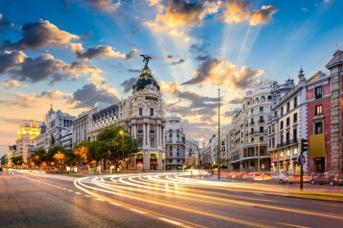 Madrid: Selbstgeführte Tour mit über 100 Sehenswürdigkeiten