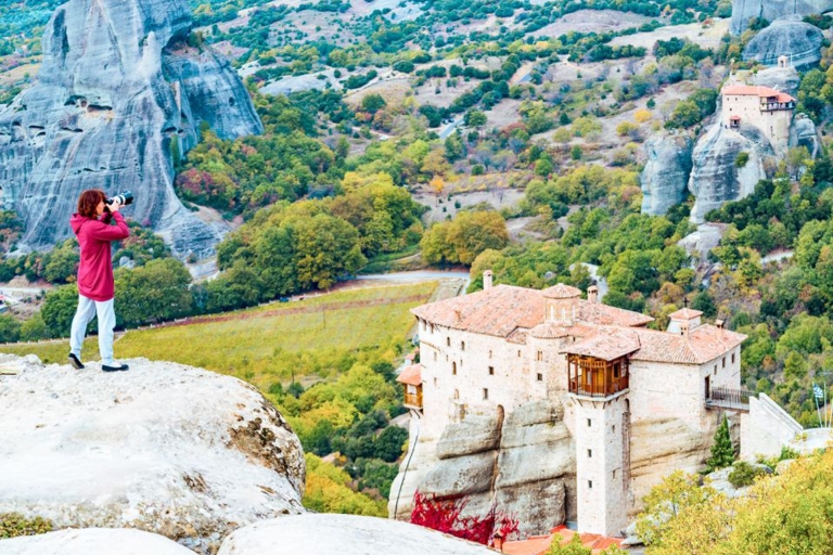 The Meteora Highlights Tour in English or Spanish Shared Group Tour in Spanish starting from Kalabaka Station
