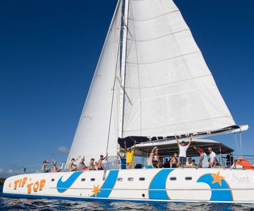 Puerto Plata: Catamaran Snorkeling Trip with Buffet