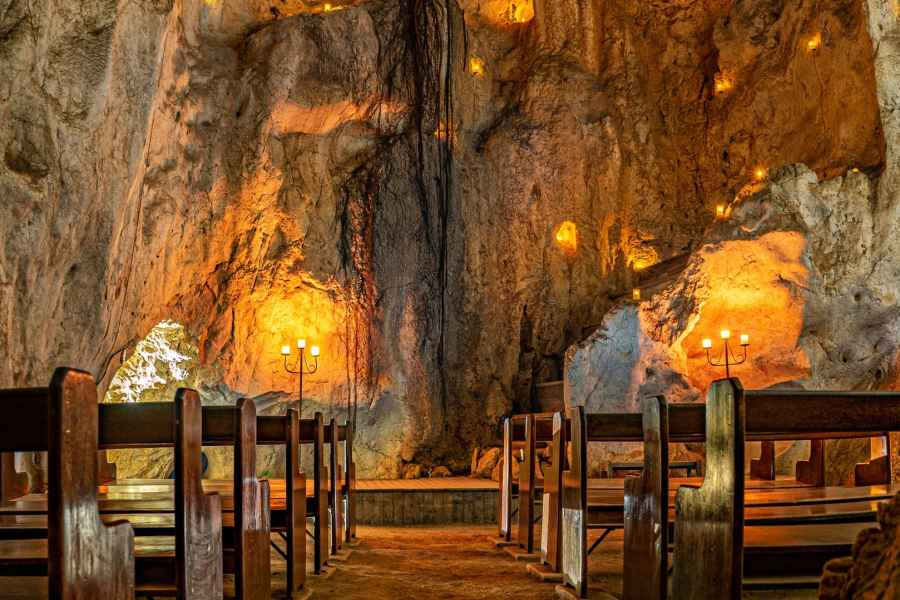 Capricorn Höhlen, Australien: 45-minütige Kathedralen-Höhlentour. Foto: GetYourGuide
