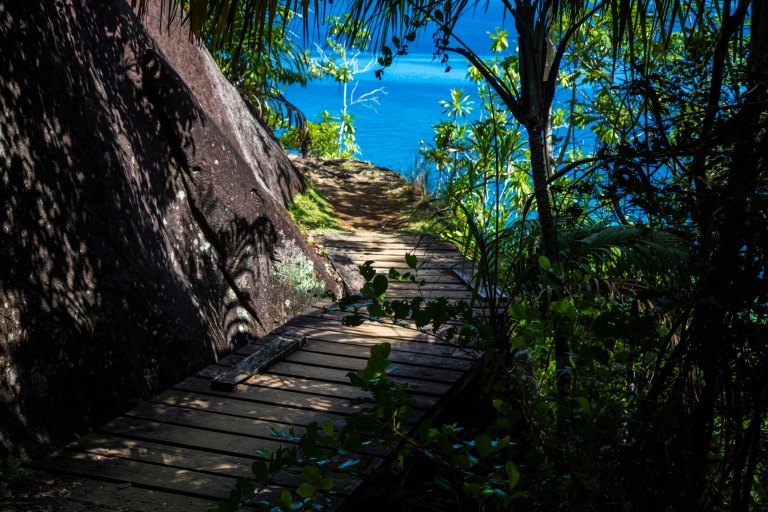 De Mahé: promenade guidée sur le sentier de la nature jusqu'à la plage d'Anse Major