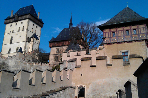 Castello di Karlštejn e fabbrica di cristalli: tour privato