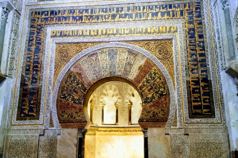 Cordoue : visite du quartier juif, de l'Alcazar et de la cathédrale de la mosquéeCordoue : quartier juif, Alcazar, mosquée-cathédrale