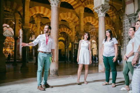 Córdoba: Tour durch das jüdische Viertel, den Alcazar und die Moschee-KathedraleCórdoba: Jüdisches Viertel, Alcazar, Moschee Kathedrale